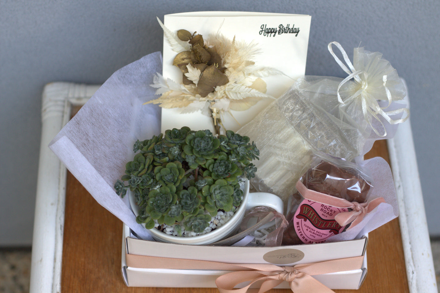 Luna Gift Box