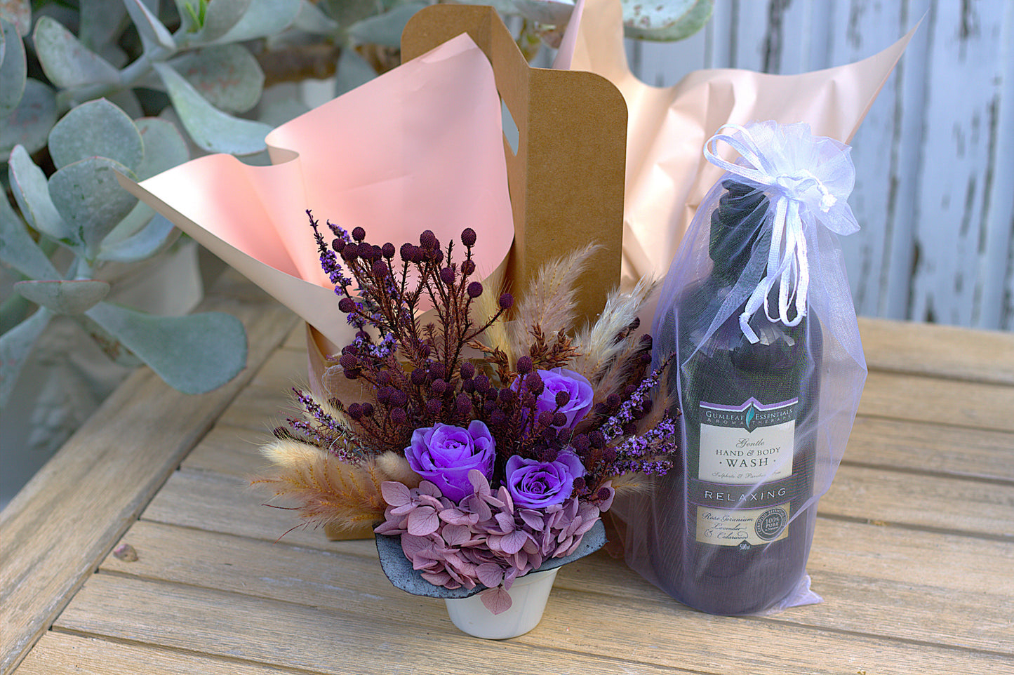 Dried flower gift box