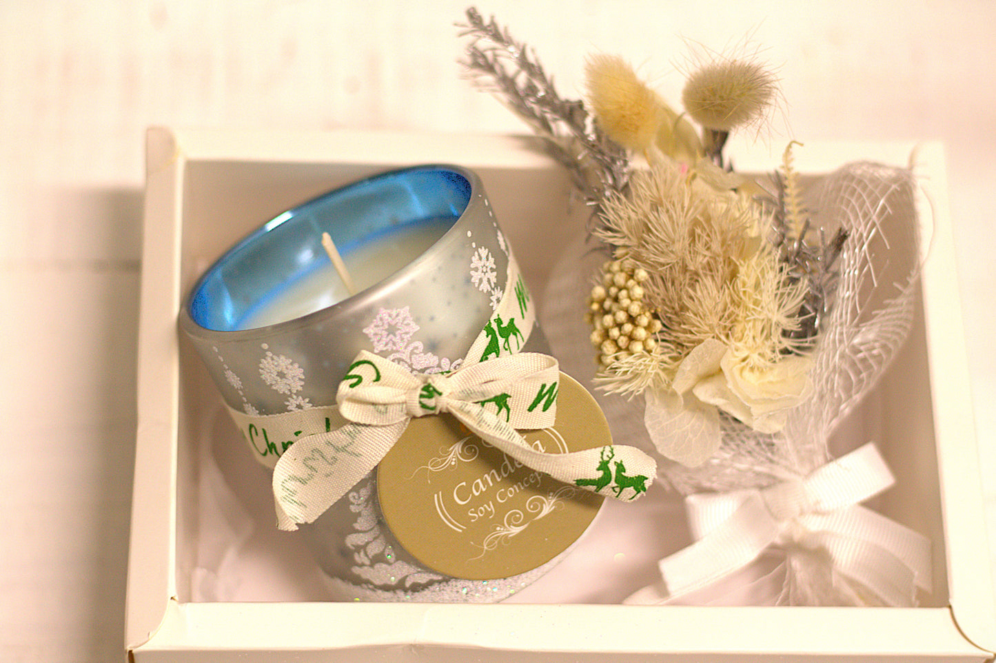 Laura Gift Box